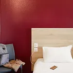 Hotelf1 *