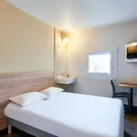 Hotelf1 * Bordeaux