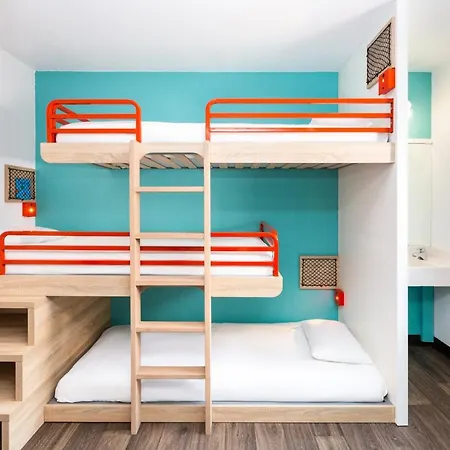 Hotelf1 Hotel