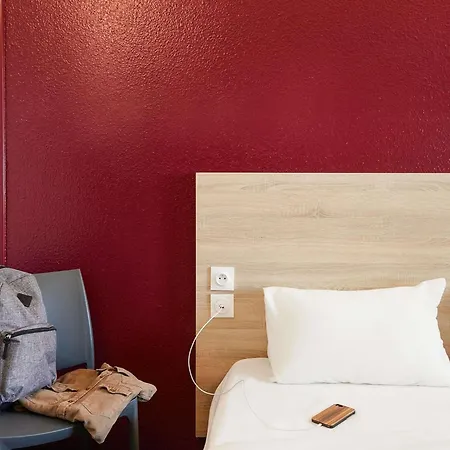 Hotel Hotelf1 *