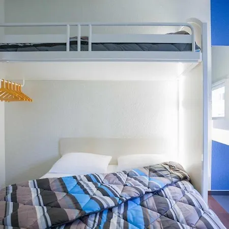 Hotel Hotelf1 *