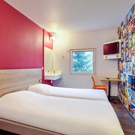 Hotelf1 Hotel