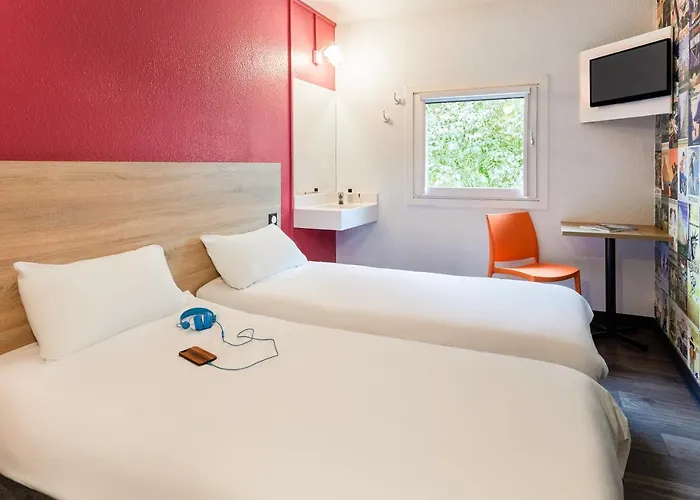 Hotelf1 * Bordeaux