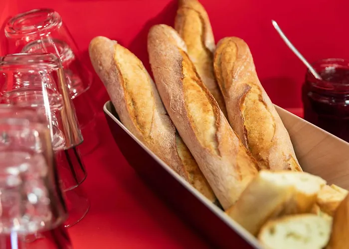 Ξενοδοχείο Hotelf1 *