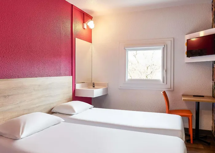 Hotelf1 Hotel